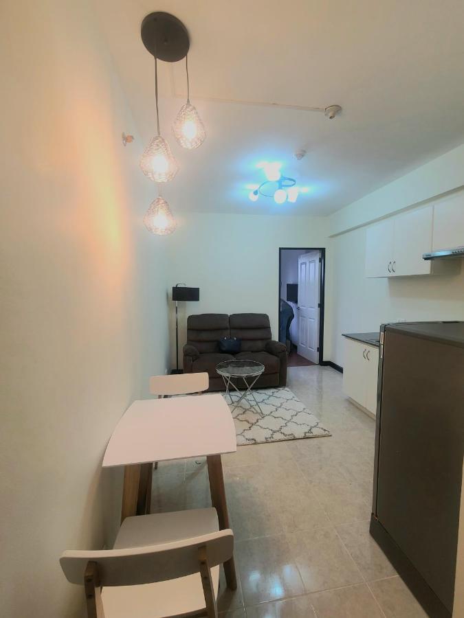 Magallanes Condo Free Airport Pick Up For 3 Nights Stay Or More Davao Экстерьер фото